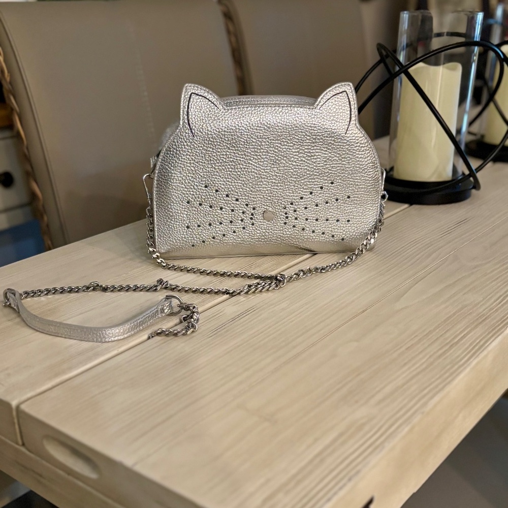 New Ted Baker, London, silver cat ex body bag